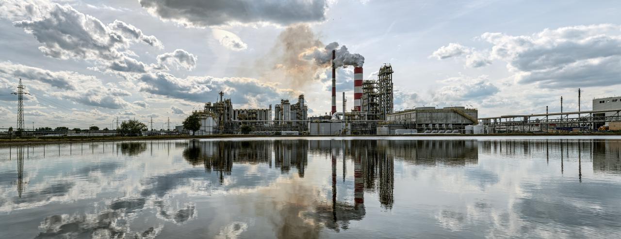 Actions  Des amis de la Terre contre la politique de Société Générale en matière de gaz de schistes 